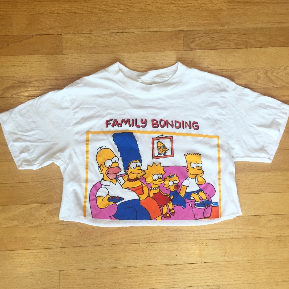 NEVER WORN VINTAGE Family Bonding SIMPSONS Crop